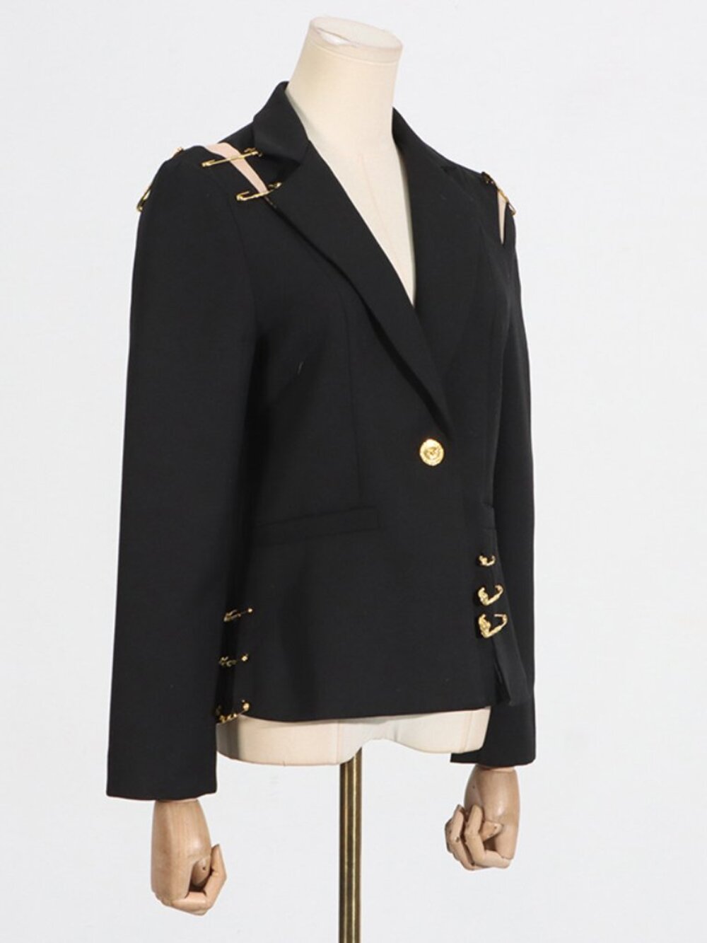 Chic Slim-Fit Long Sleeve Blazer - Picture 3 of 4